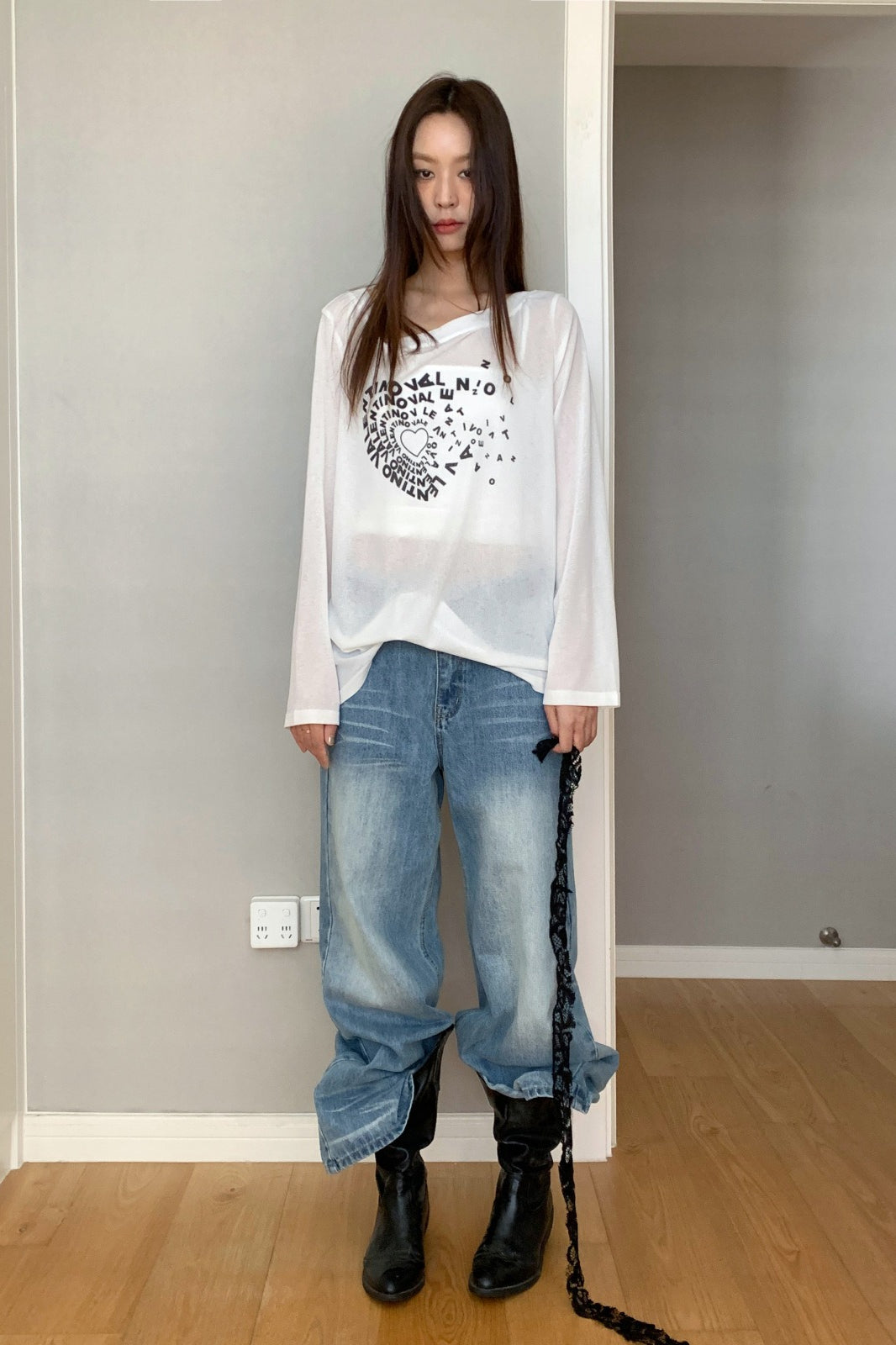 Loose Fit Creased Denim Jeans