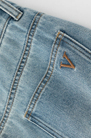 Soft High Rise Embroidered Cropped Jeans
