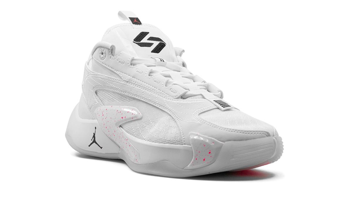 Luka 2 "White" DX9012 106