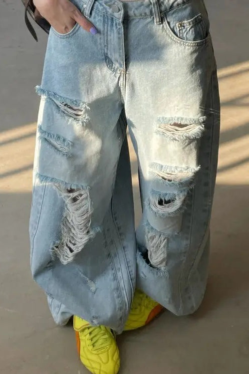 Loose Fit Dragged Hem Jeans