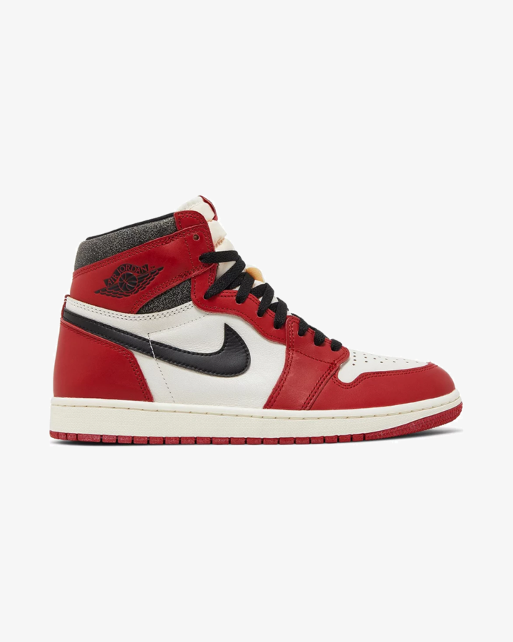 NIKE AIR JORDAN1 RETRO HIGH OG CHICAGO LOST AND FOUND