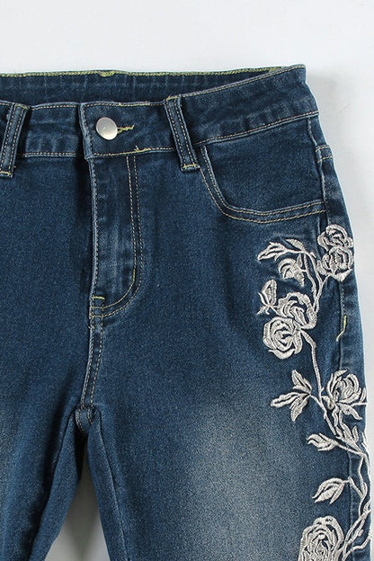 Vintage Gradient Rose Embroidery Bootcut Jeans