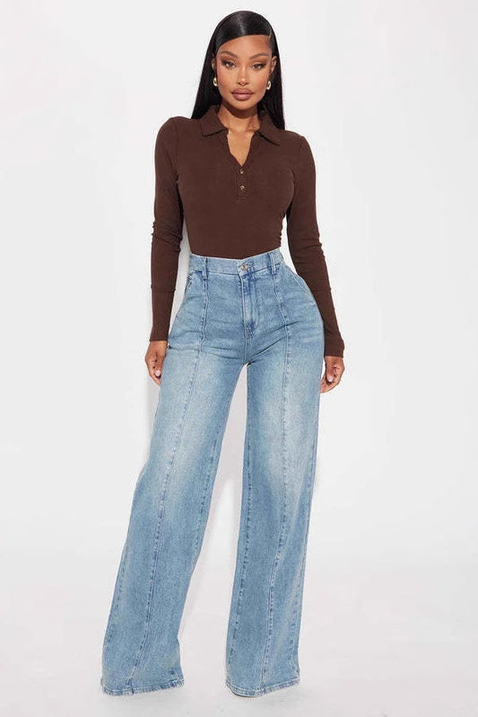 Loose Fit High Waist Straight Jeans