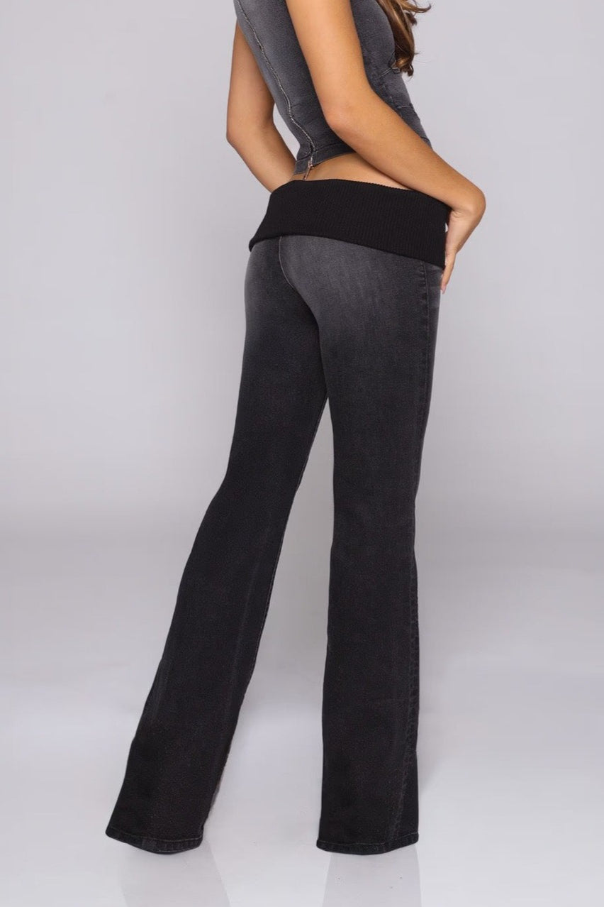 Y2K Elastic Low Rise Flare Jeans