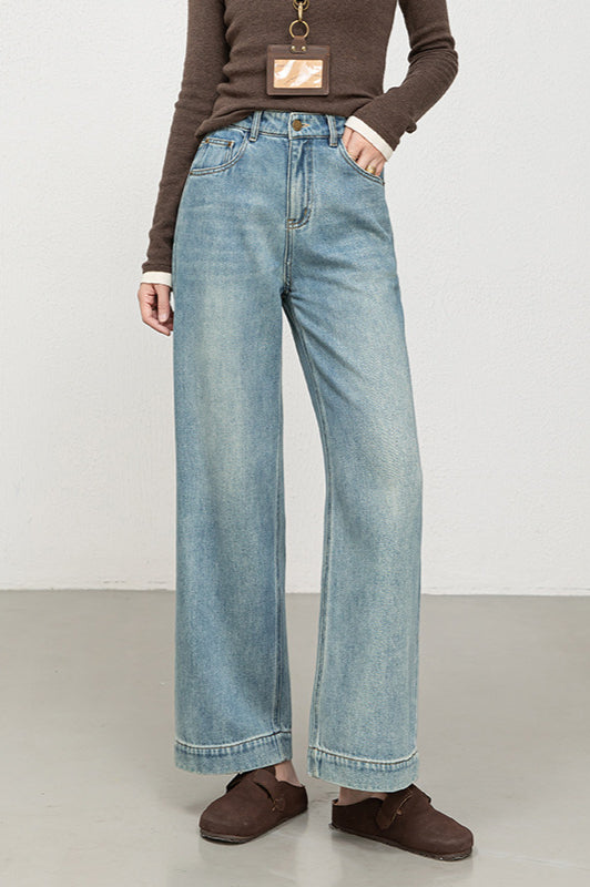 Soft High Rise Embroidered Cropped Jeans