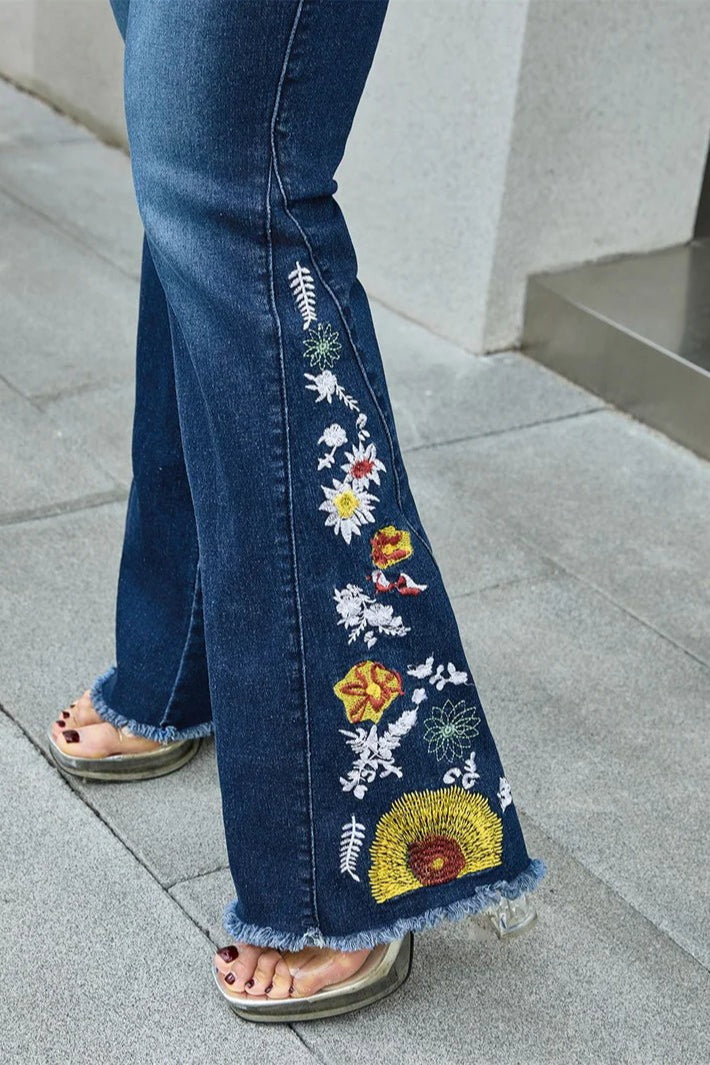 Floral Embroidered Skinny Flare Jeans