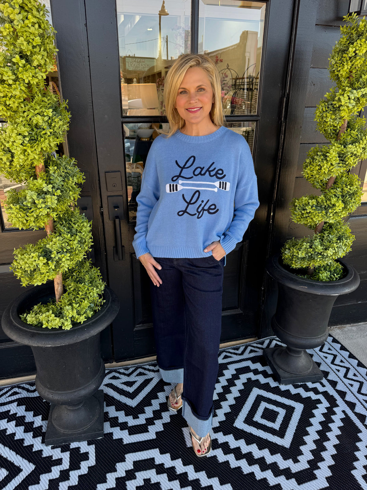 Lake Life Sweater - Blue