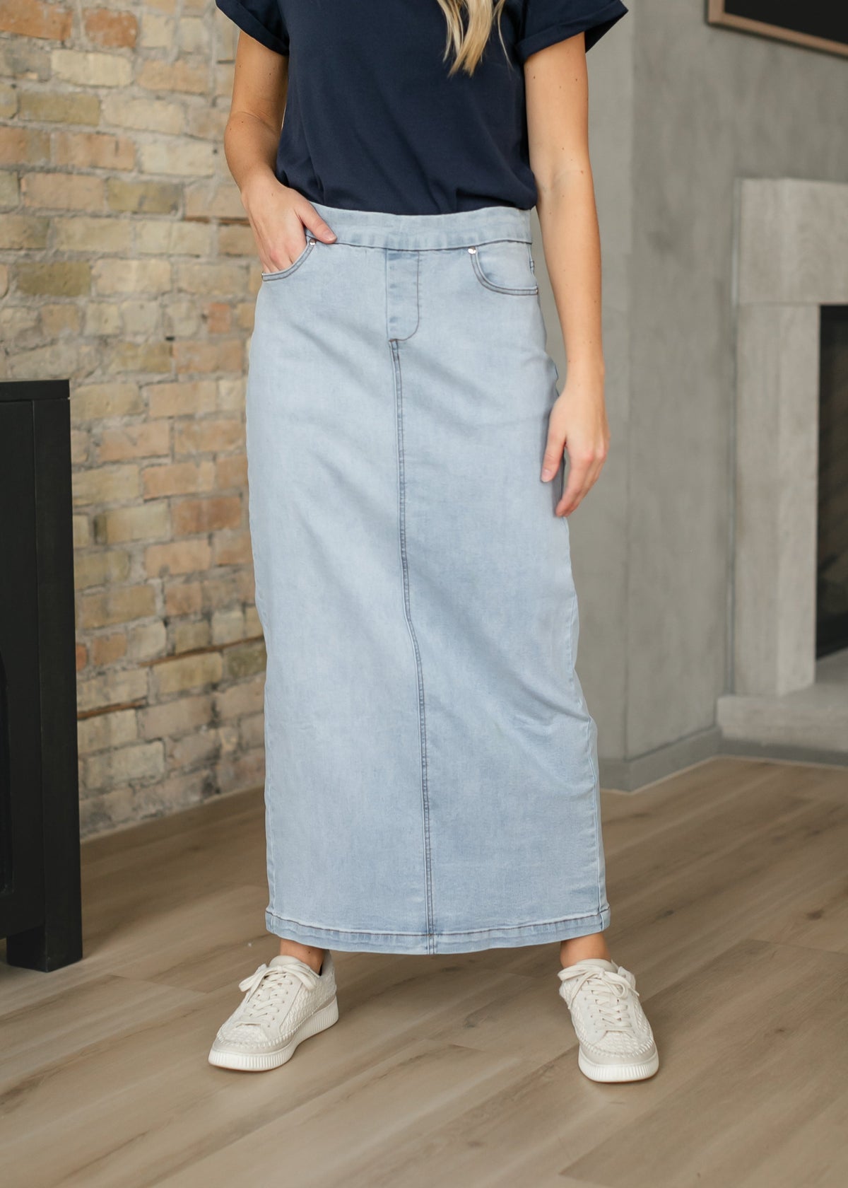 Donna Maxi Denim Skirt
