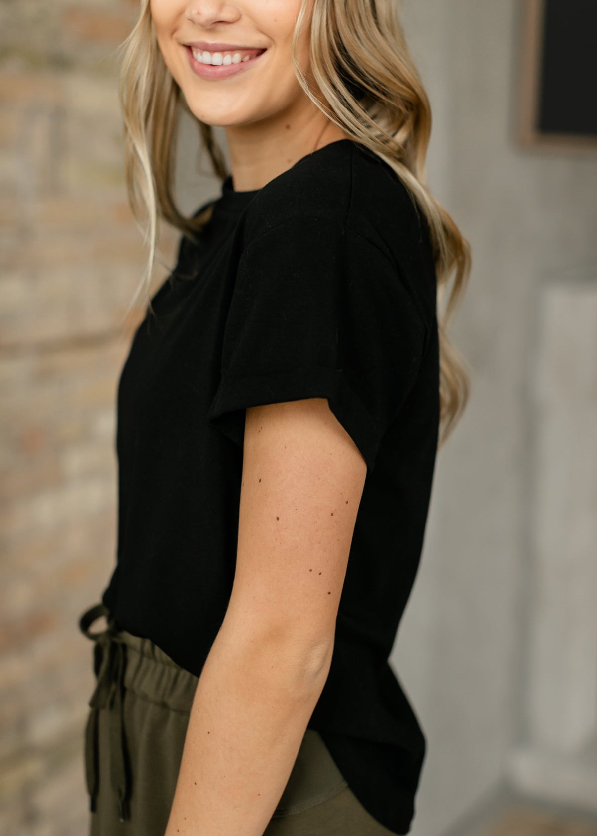 Essential Black Short Sleeve Basic T-shirt
