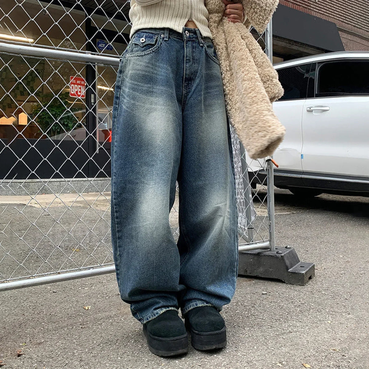 Vintage Blue Graceful Wash Boyfriend Jeans